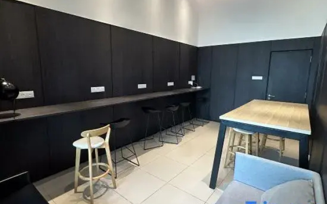 Premium Cozy Suite Rooftop Pool KLCC-1080HDNetflix