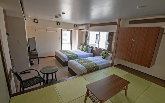 Aquaresort In Chatan