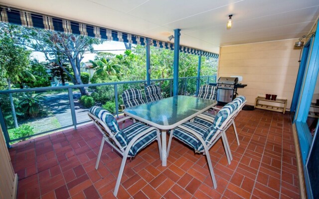 Shoal Bay Avenue Unit 7