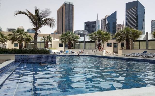 1BR Tranquil Space With Incredible Marina Views!