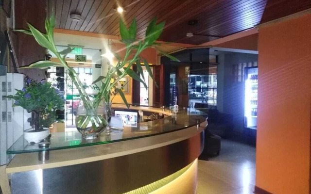 Hotel Baños Turcos Luz y Luna