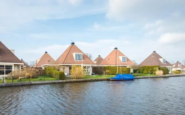 Water Villa Woudsend