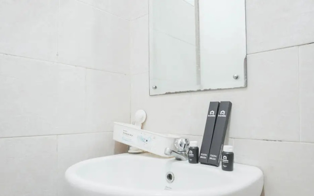 Compact Studio At Margonda Residence 1 Apartment