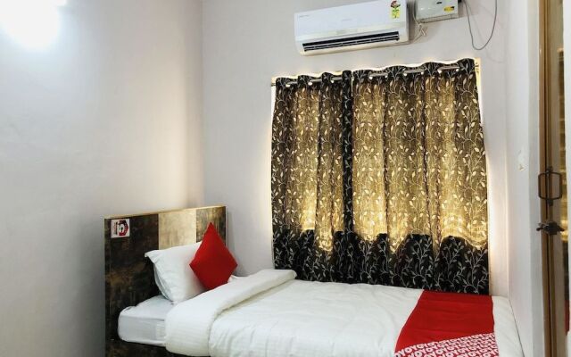 OYO 35509 Dhana Dhaanya Residency