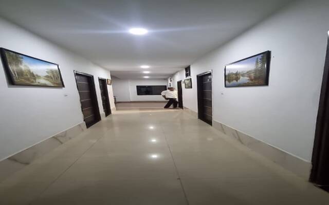 Hotel 24 Carrat