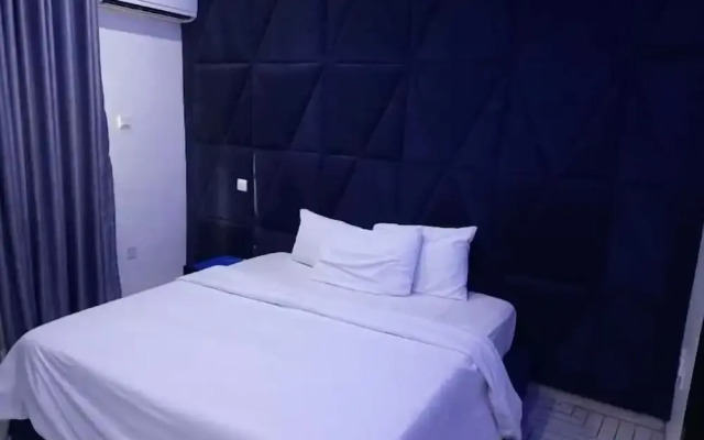 Pioneer Luxury Apartment
