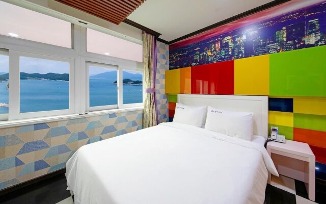 Yeosu The King Pension