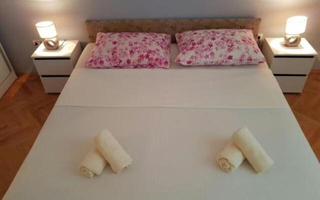 Apartment Vice mali