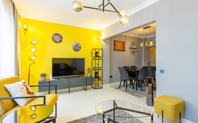 Flat Central Location on Rumeli Street Nisantasi