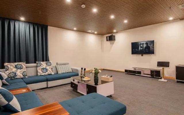 A Period · Moganshan Tranquil Healing Hot Spring Boutique Stay