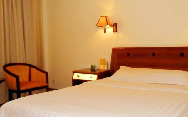 Shenzhen Shatoujiao Hotel