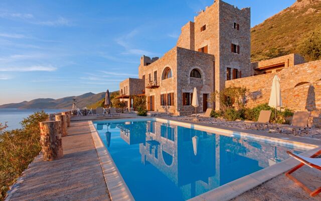 Aegila Boutique Hotel