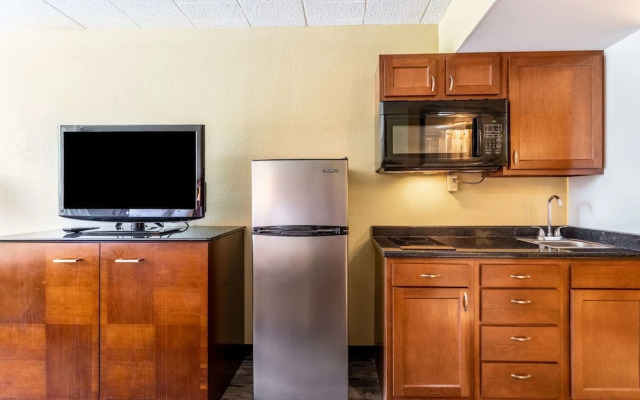 Suburban Extended Stay Hotel Buffalo