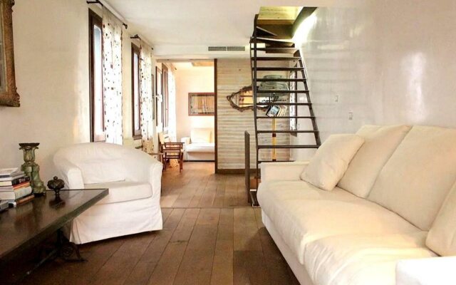 Venetian House With Terrace