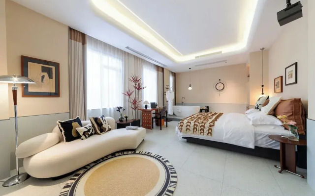 VISHAN Fashion Designer Trendy Residence
