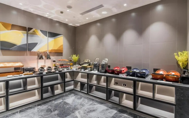 Home Inn Selected (Shanghai Expo Garden, Chengshan Road Metro Station)