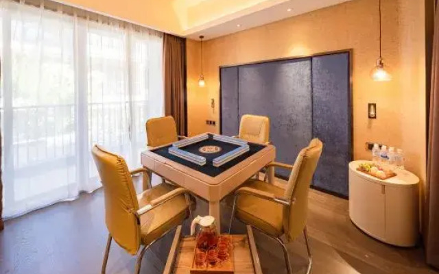 Lijiang Puyan Hotel