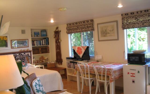 Aimeo Cottage