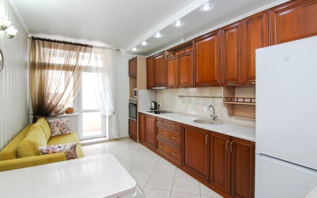 Family Apartments (Фэмили Апартментс) на улице Жлобы 141