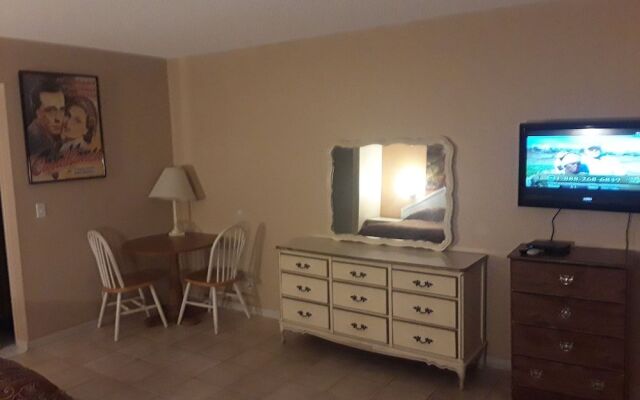 New Sungate Motel