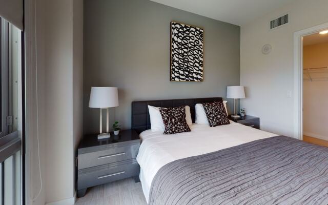 Design District Bay View Cielo Stays