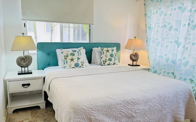 Beauty Pool Views Aparment With Private Beach O201