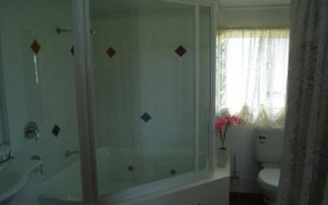 Lee Farm Stay Cottages