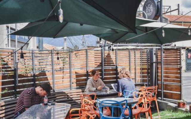 Alternative Hostels