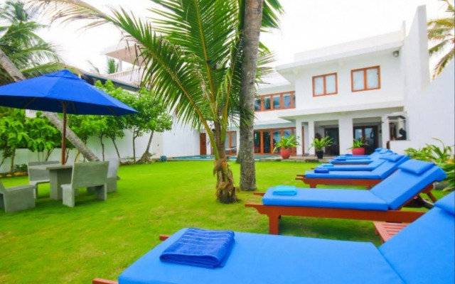 Footprints Villa