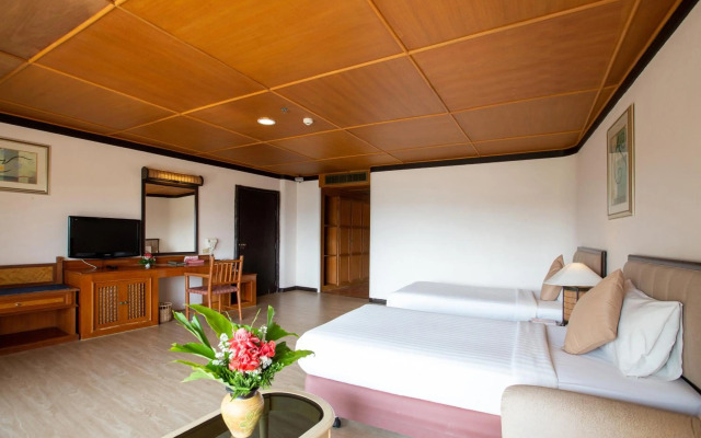 Imperial Phukaew Hill Resort