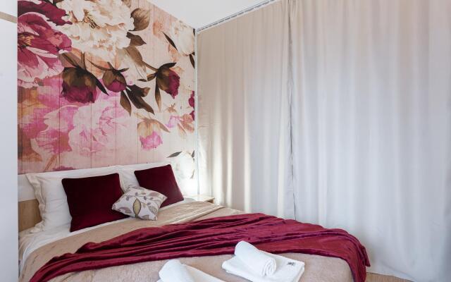 Морошка на проезде 1-й Предпортовый 13