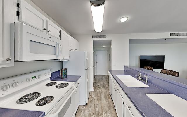 Mbr1617c 2 Bedroom Condo