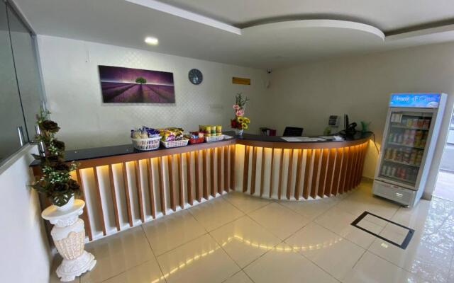 Shobi Hotel Johor Bahru Near CIQ JB