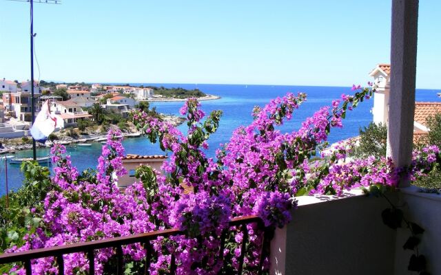 Luxury Apartments Lanterna