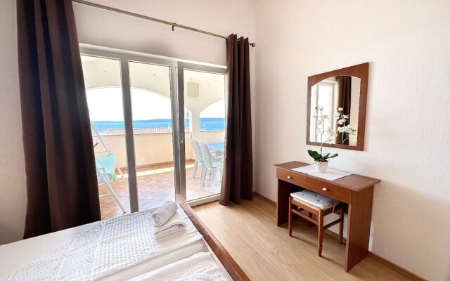 Mari - 150 m From sea - A1