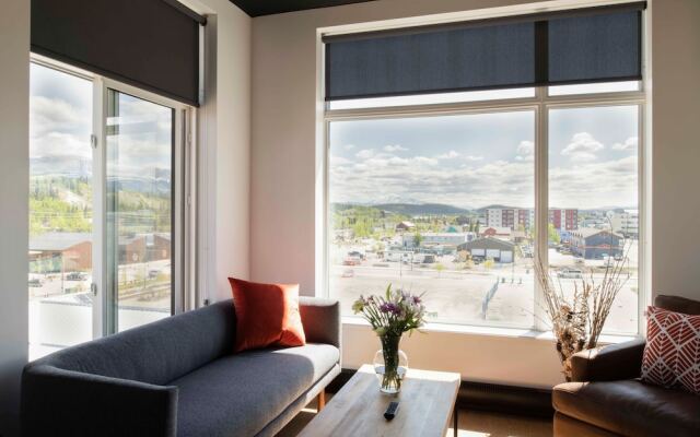 Raven Inn Whitehorse