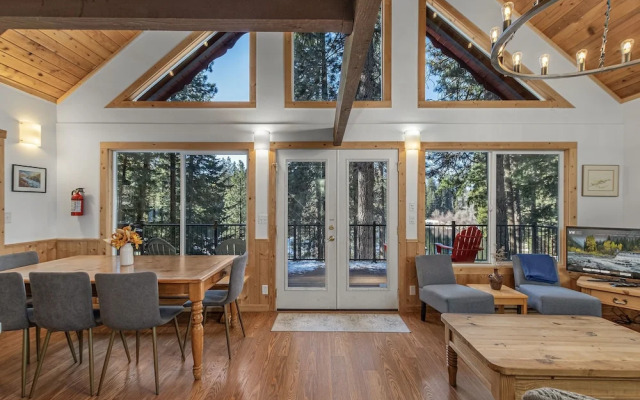 Riverhouse 3 Bedroom Home