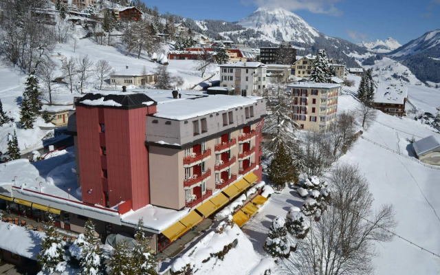 Alpine Classic Hotel