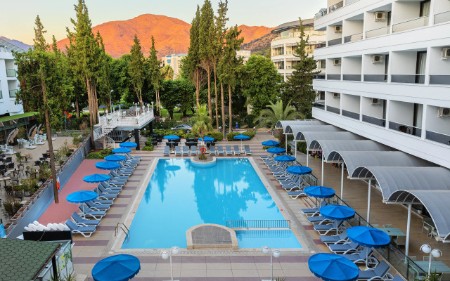 Kayamaris Hotel