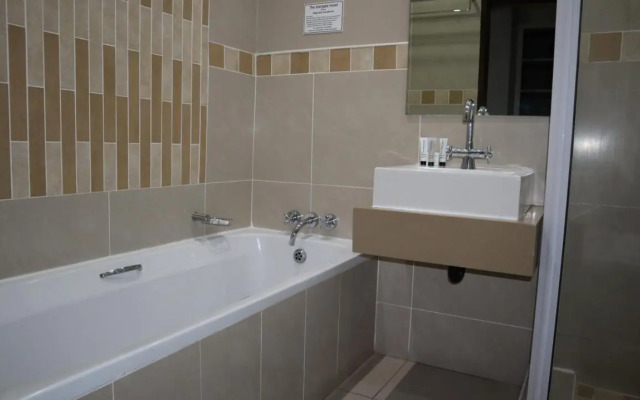 11 Golden Sands Margate