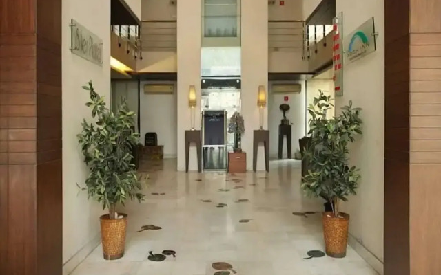 Hotel Arch Inn