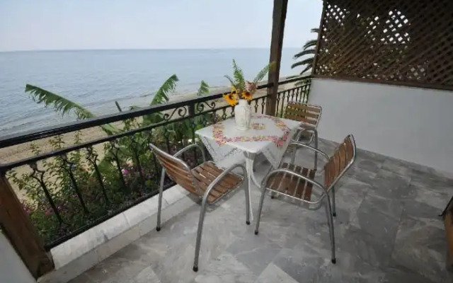 Kyani Akti Apartments