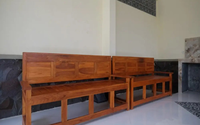 RedDoorz Syariah @ Klodran Solo