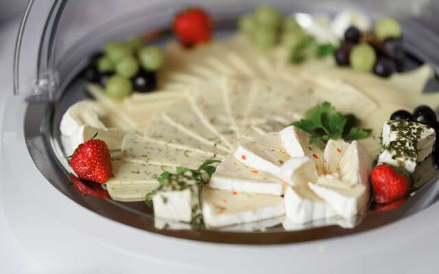 Hotel Bleibtreu Berlin by Golden Tulip