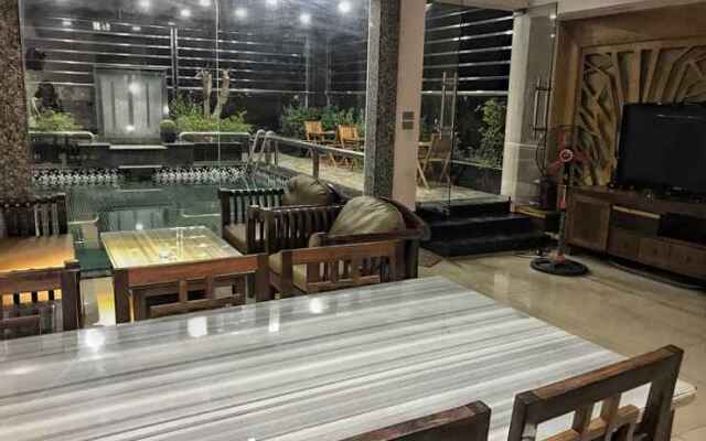 Nice Hotel