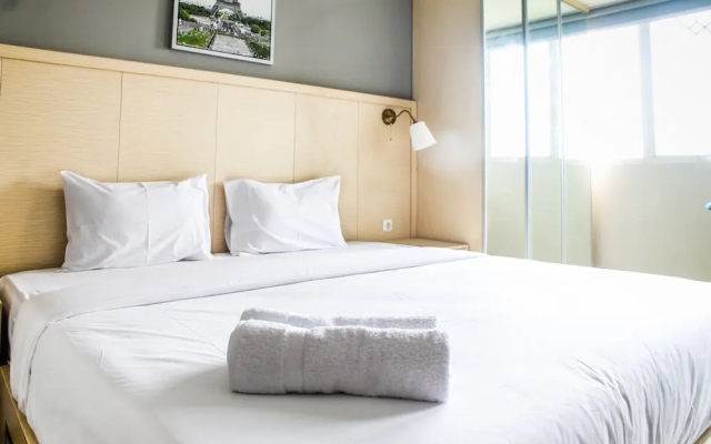 Modern and Cozy Studio Room @ Oasis Apartment