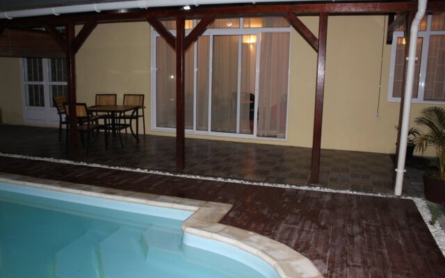 Villa With 3 Bedrooms in Pointe aux Cannoniers, With Private Pool, Fur