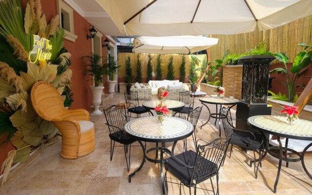 DBD Hotels Bayrakli
