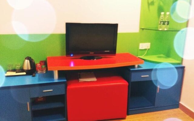 e Home Hotel Nanzhou Railway Staion
