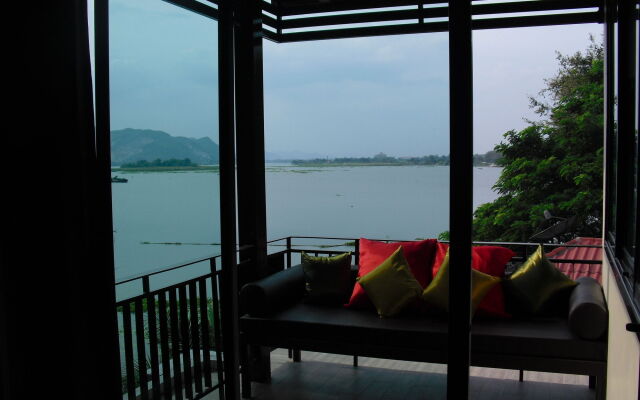 Monsane River Kwai Resort